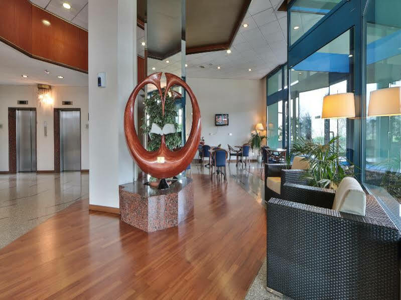 Unaway Hotel & Residence Quark Due Milano Екстер'єр фото